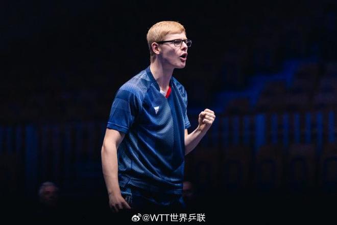 的反应也是 的反应也是