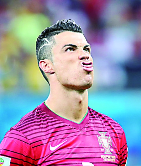 队走的是正 队走的是正